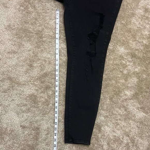 Torrid Ripped Black Women's Plus Size Jeans Size 18R - Picture 7 of 8